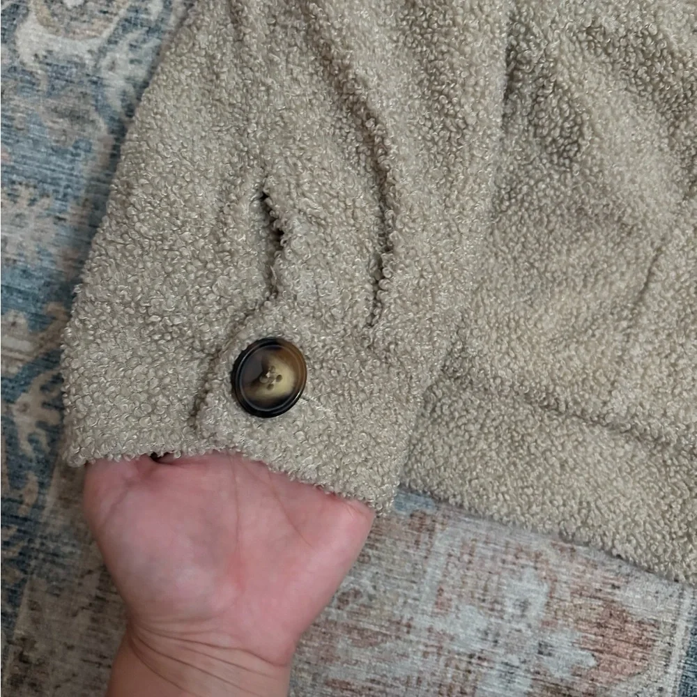 NastyGal Cozy Cream Teddy Jacket for Women - Picture 5 of 7